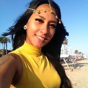 Meet your Posher, Mariel